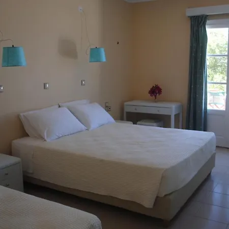 Apollonia Aparthotel 2*