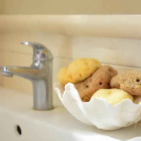 Apollonia 2* Masouri