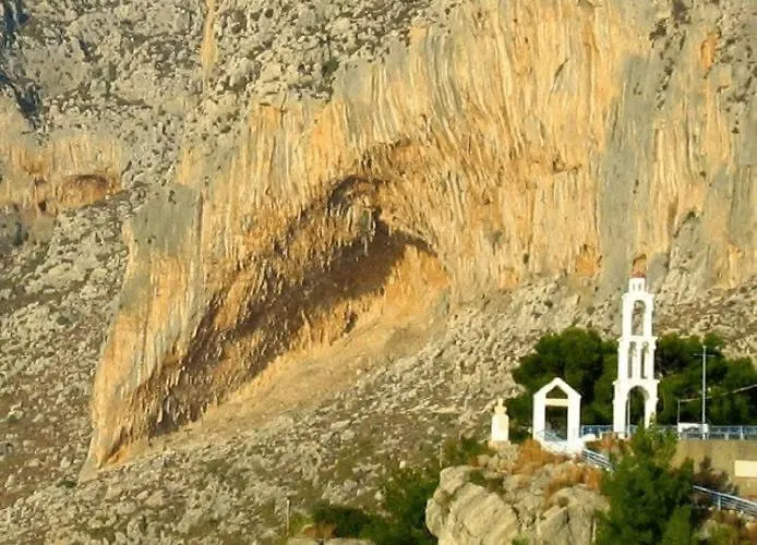 Apollonia Lejlighedshotel