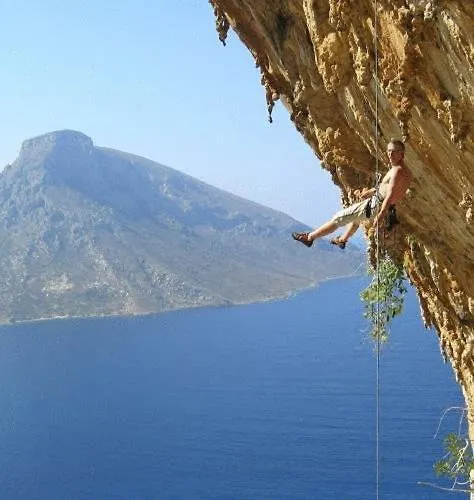 Apollonia ماسوري